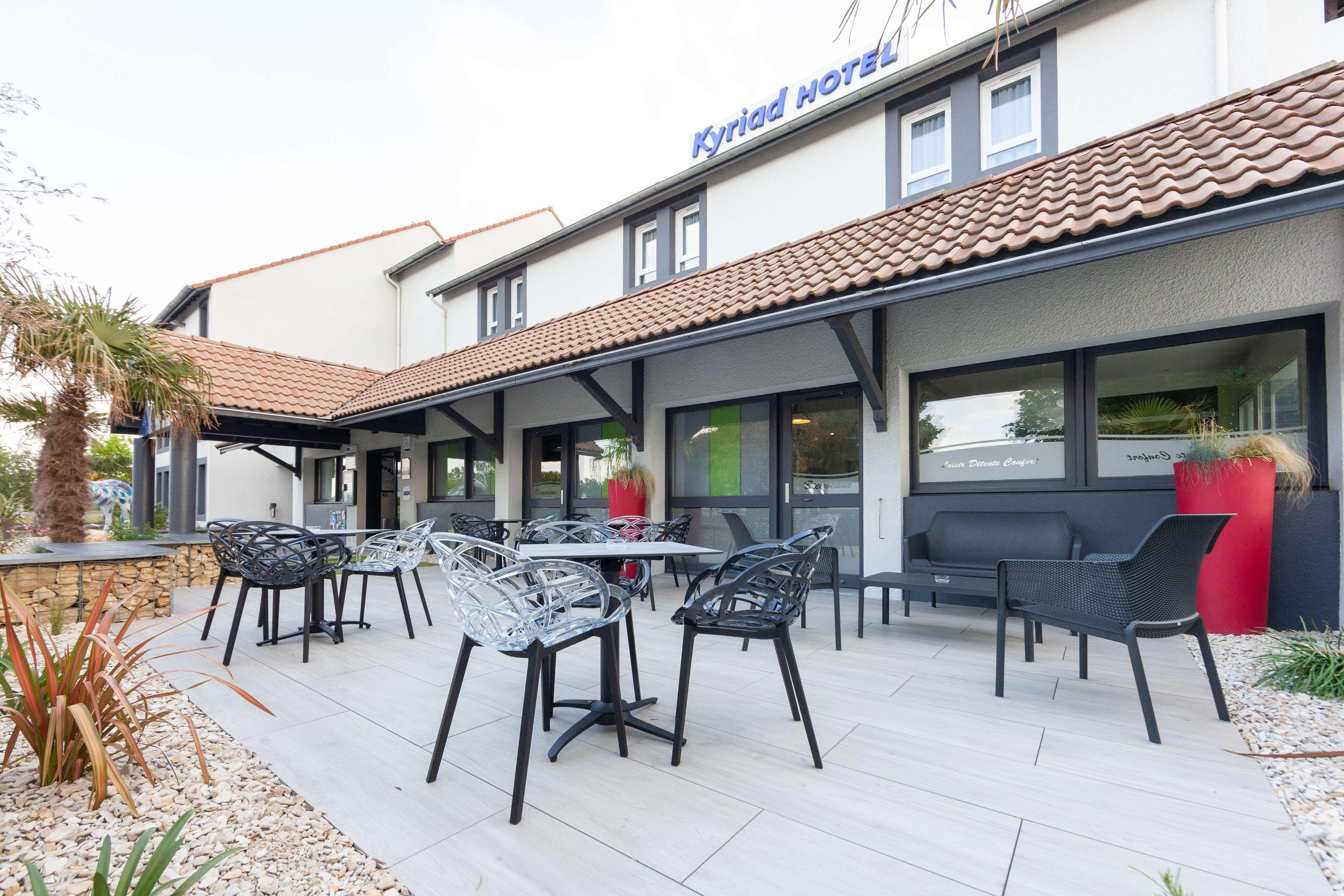 Kyriad Niort-Espace Mendesfrance Kültér fotó