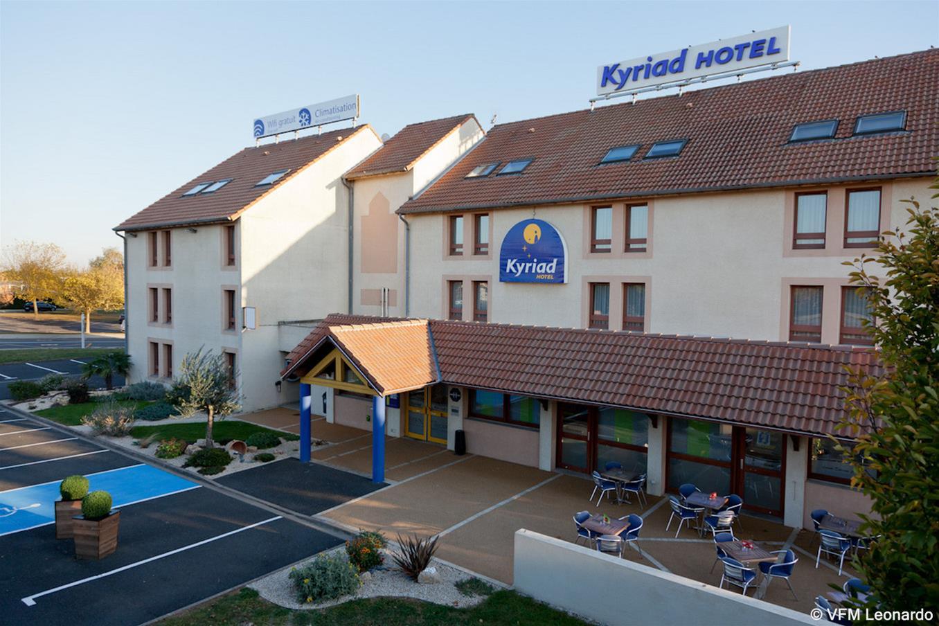 Kyriad Niort-Espace Mendesfrance Kültér fotó